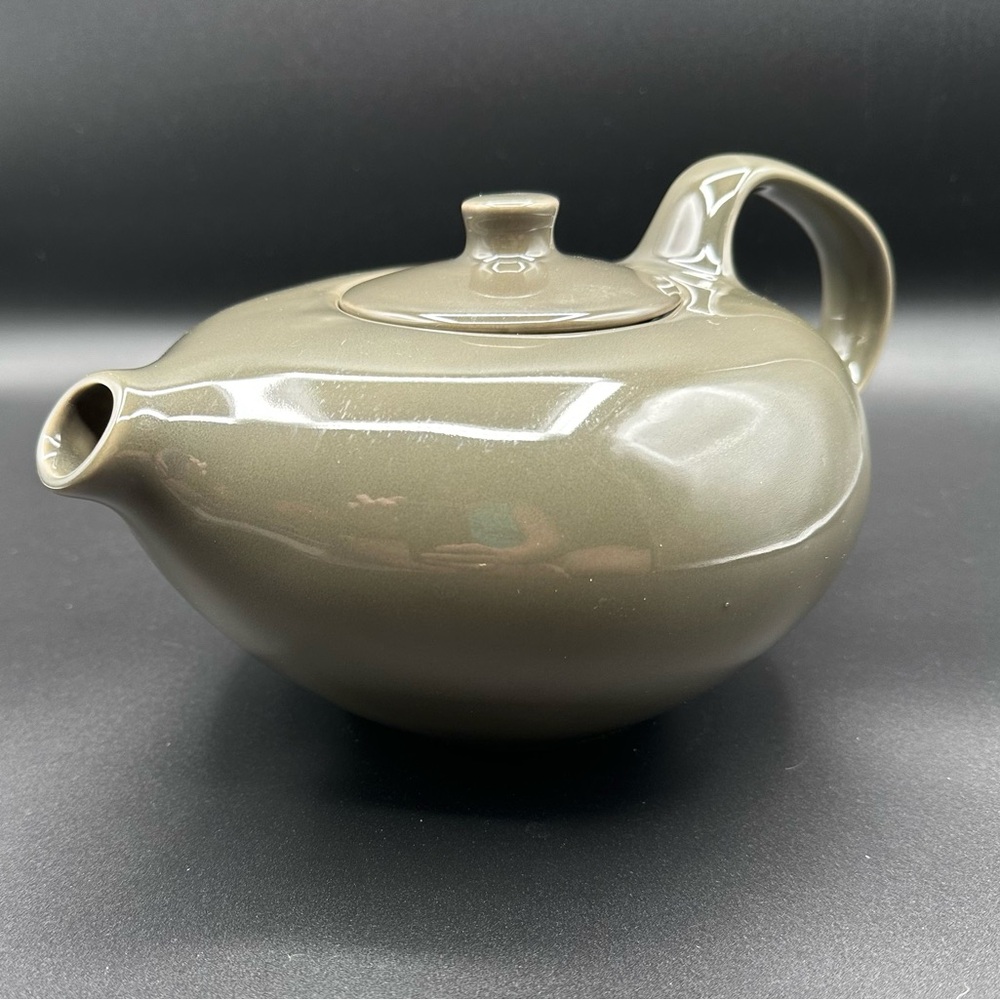 EVC - Russel Wright for ONEIDA - Stoneware Teapot